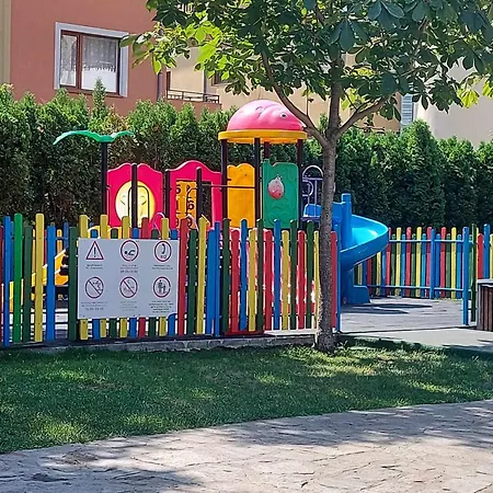 Superbe A Dans Le Complex Olymp * Święty Włas